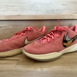 NIKE LEBRON XX 20 "South Beast" MEN'S PINK BASKETBALL SHOES SIZE 15 DQ3828-900